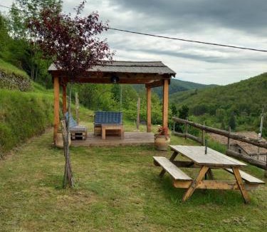 Saint-Pierre-de-Colombier Bed & Breakfast | Les Terrasses de Collanges