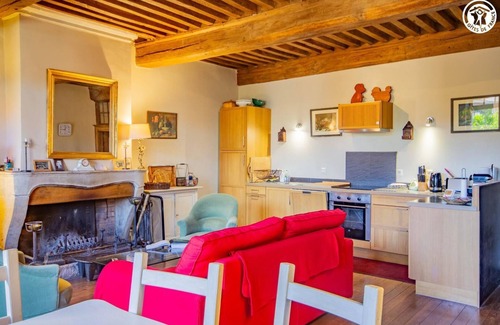 Cluny House | Lespalier - CLUNY - Gîte