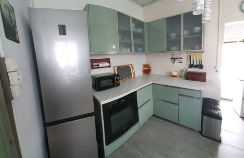 Tharon-Plage Apartment | Less than 1 minute's walk to the beach, ideal for a couple with children