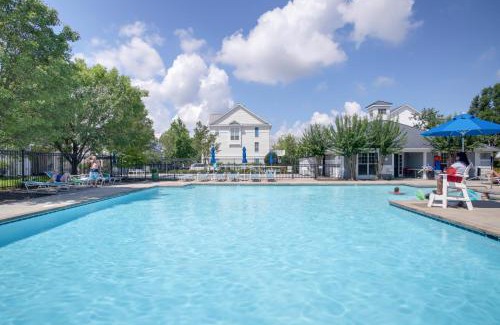 Cambridge House | Less Than 1 Mi to Dtwn Waterfront Townhome in Cambridge!