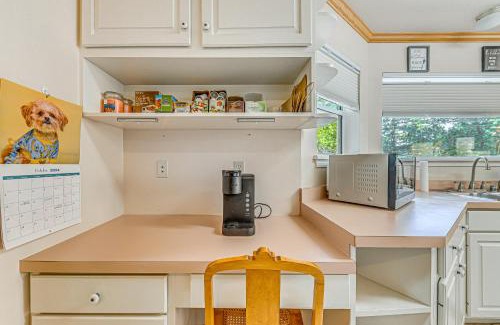 Cloudcroft House | Less Than 1 Mi to The Lodge Cloudcroft Home with Fireplace