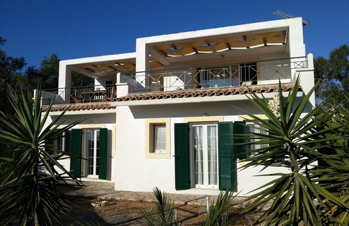 Gaios Villa | Letos Villas - 4 Bedroom Villa with marvelous view over Gaios/Paxos