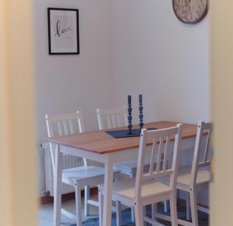 Plagwitz Apartment | Levax Living - erste Etage - cozy - close to city