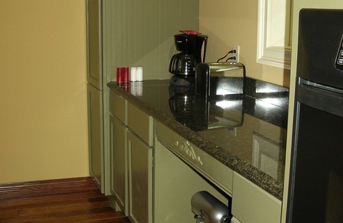 Ossipee Cabin | Level Elevation-TWO weeks left for the Summer of 2025 July 11-18 and Aug. 22-29