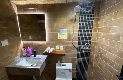 Dayan Old Town House | Lewo Guest House