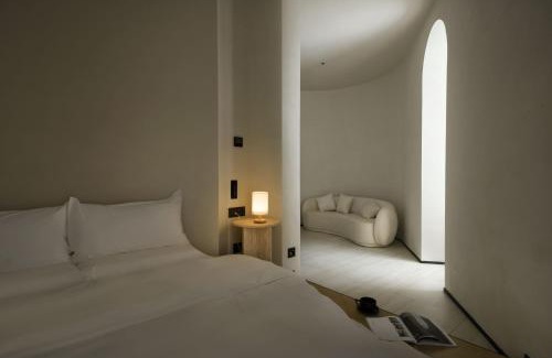 Shizhong District Hotel | Lex River View Hotel