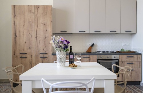 Taranto Apartment | Lexa Home Experience - Roomy & Central Apartment
