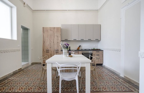 Taranto Apartment | Lexa Home Experience - Roomy & Central Apartment