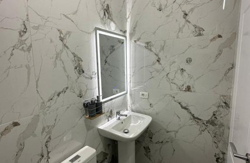 Rade Apartment | Lexhulo Room's