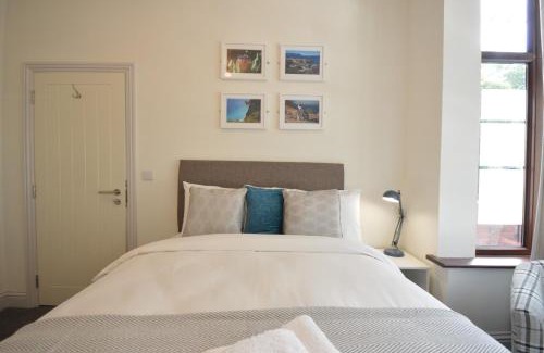 Stoke-on-Trent Apartment | Lexicon House - 4 bedrooms 3 bathrooms