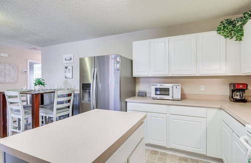 Lexington House | Lexington Family Home ~ 9 Mi to Lake Murray!