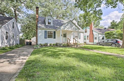 Lexington House | Lexington Getaway with Backyard Deck Less Than 2 Mi to UK!