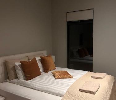 Selfoss House | Leynir Luxury Lodge