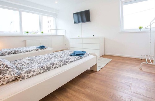 Langen Apartment | Lg01b - Schöne Ferienwohnung in Langen, 123qm, 3 Schlafzimmer, Max. 7 Personen