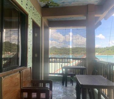 Barangay Buena Suerte House | Liam's Homestay El Nido