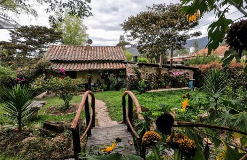 Duitama House | Libélula Cabaña- Alojamiento rural