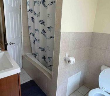 Communipaw Apartment | Liberty Dream - 20 min to NYC