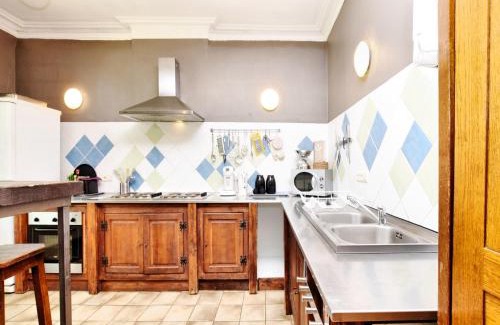 Menil House | Lierneux Forest View Lodge
