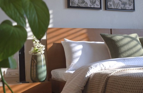 Kadi Hotel | Life At Repose: Lake Villas Resort & Club