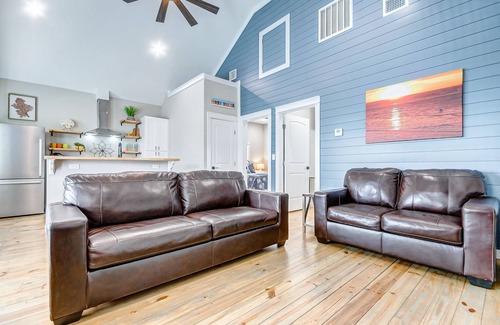 Port Bolivar House | Life's a Breeze - a 2 bedroom, 2 bath, that sleeps 4.