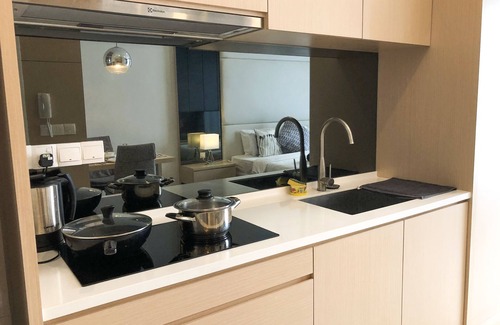 Bangsar Apartment | LIFESTYLE Deluxe Suite BANGSAR KL + FREE WIFI