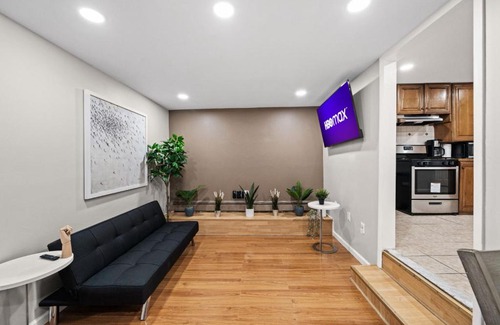Constable Hook Apartment | Lifestyle Loft 20 Min NYC EWR