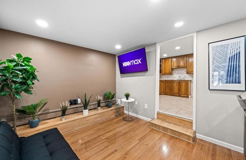 Constable Hook Apartment | Lifestyle Loft 20 Min NYC EWR