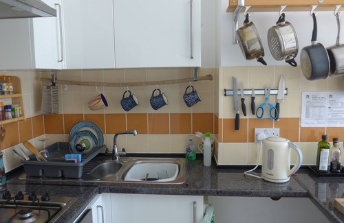 Swanage Condo | Light, airy 1st Floor Apartment with delightful views over bay and Purbeck Hills