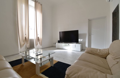 Ricorboli Apartment | Light and Elegant apartment, located in a quiet and strategic residential area.