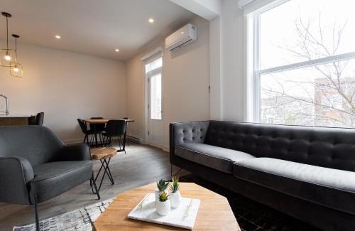 Mile End Apartment | Light Filled 2 Bdr Unit in Mile End by Den Stays