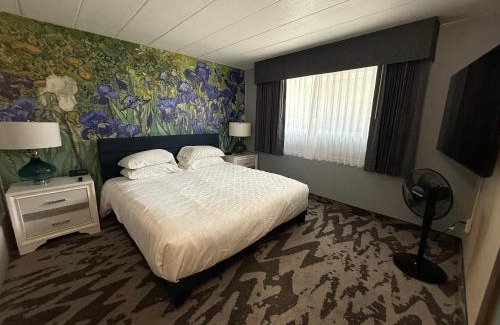 Hannibal Hotel | Lighthouse Suites