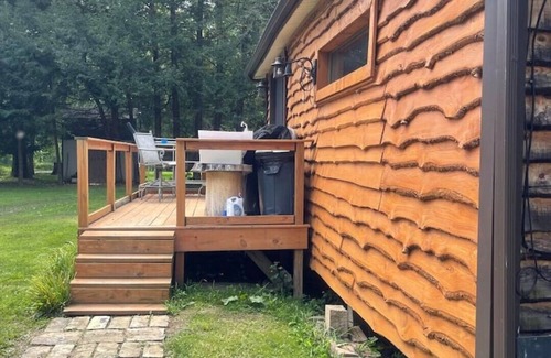 Ligonier Cabin | Ligonier Creekside Cabin in Laurel Highlands