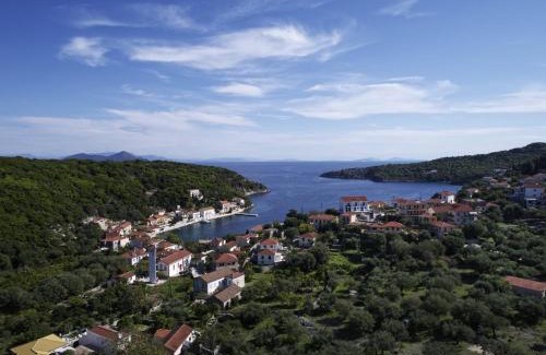 Kioni Apartment | Likoudis Villas Suites ,on the Kioni,Ionian Islands Ithaca,