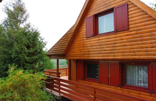 Bukkszentkereszt House | Lili's Lovely Log Home in the Forest
