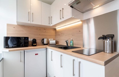 Wazemmes Apartment | Lille center equipped and bright apartment