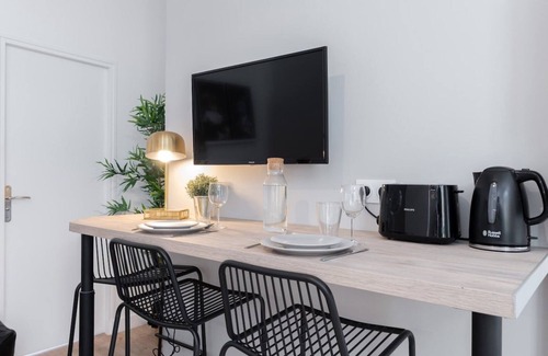 Historic Center Apartment | Lille Centre - 1BR in the heart of Lille!