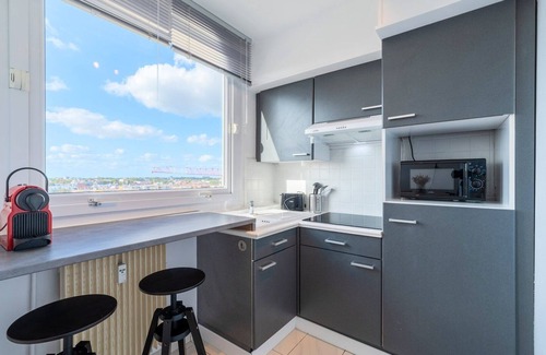 Hellemmes-Lille Apartment | Lille Hellemmes - Nice studio with parking !