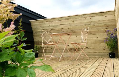 Saint Ola Cabin | Lilly's Lodges Orkney Butterfly Lodge