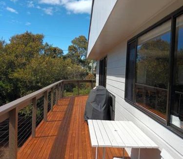 Binalong Bay House | Lillybell Beach Retreat-Binalong Bay