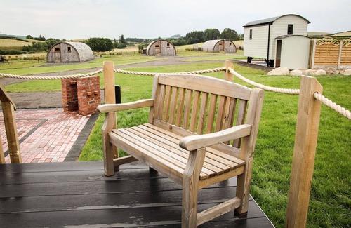 St Harmon Cabin | Lily - a shepherds hut that sleeps 3 guests in 1 bedroom