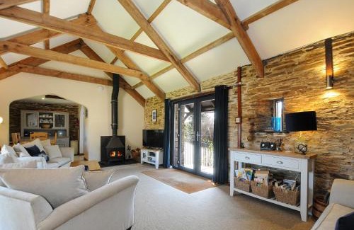 Pelynt House | Lily Cottage