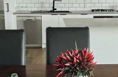 Three Kings Bed & Breakfast | LILYPAD of Three Kings