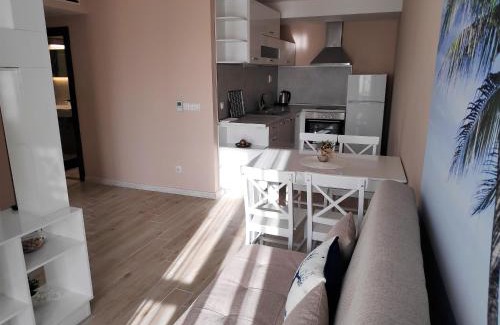 Vranyantsi Apartment | Lime house