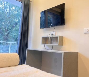 Sector 39 Hotel | Lime Tree Service Apartment - Medanta Medicity, Gurgaon