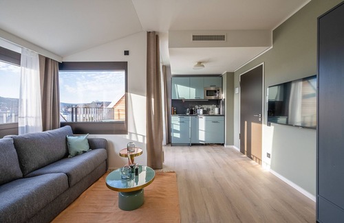Feuerbacher Tal Apartment | Limehome Stuttgart Elsenhansstr.
