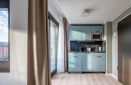 Feuerbacher Tal Apartment | Limehome Stuttgart Elsenhansstr.