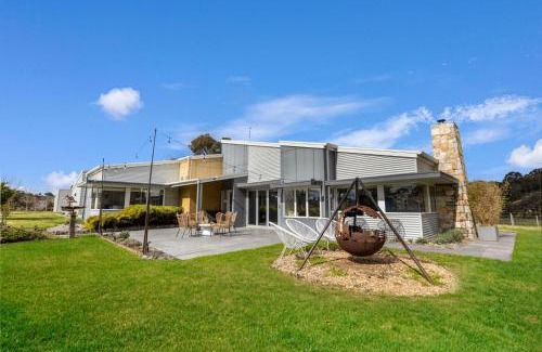 Swan Reach House | Limestone Views