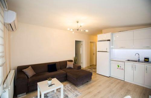Urla Apartment | Limon Ağaçlı Ev - Urla
