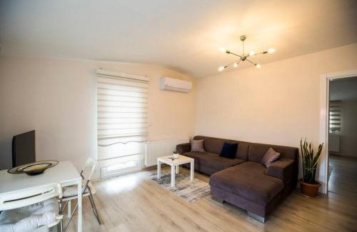 Urla Apartment | Limon Ağaçlı Ev - Urla