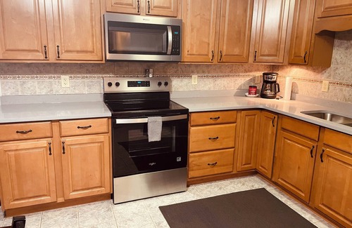 Lincoln Hotel | Lincoln Hotel - Executive Apartment Suite